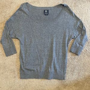 Women’s Scoop Neck Sweater